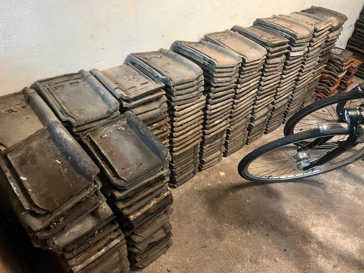 Tuile du Nord Dakpannen - Gebruikt, Doe-het-zelf en Verbouw, Dakpannen en Dakbedekking, Gebruikt, Dakpannen, Steen of Klei, Grijs