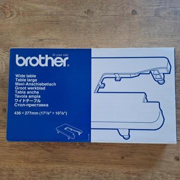 Brother groot werkblad voor de naaimachine beschikbaar voor biedingen