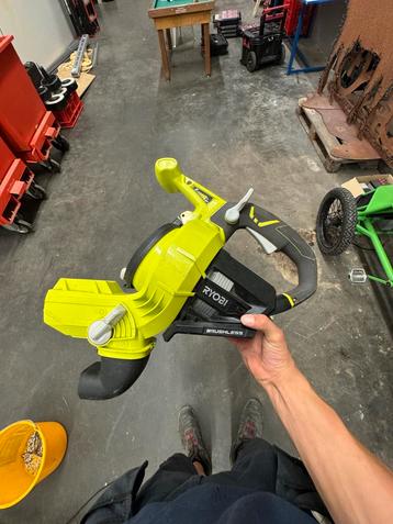 Ryobi 36V Accu Bladblazer met Zuigfunctie beschikbaar voor biedingen