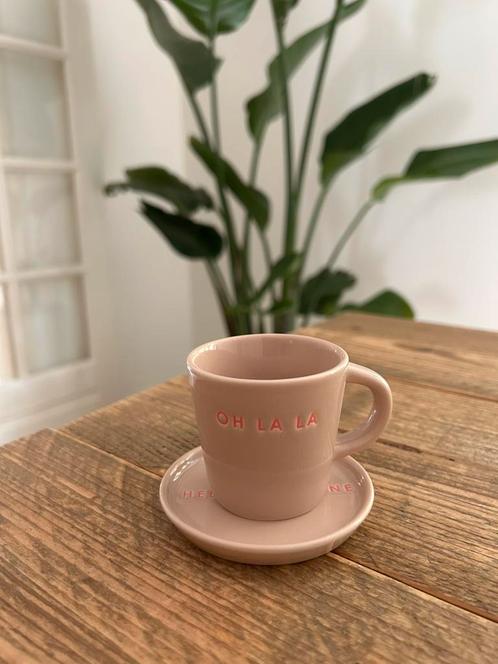 Vondels espressokopje en petit four bordje, Huis en Inrichting, Keuken | Servies, Nieuw, Kop(pen) en/of Schotel(s), Overige stijlen
