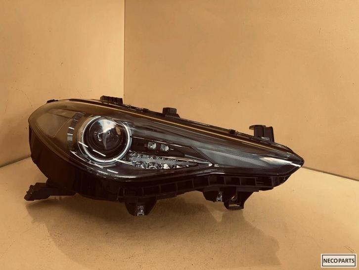 Koplamp rechts ORIGINEEL ALFA ROMEO GIULIA BI XENON, Auto-onderdelen, Carrosserie en Plaatwerk, Alfa Romeo, Gebruikt, Ophalen of Verzenden