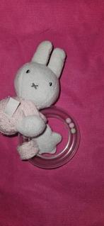 Nijntje licht roze gebreid set, Ophalen of Verzenden, Rammelaar