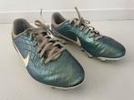 Metallic blauwe voetbalschoenen, maat 37,5, Maat XS of kleiner, Ophalen, Zo goed als nieuw, Schoenen