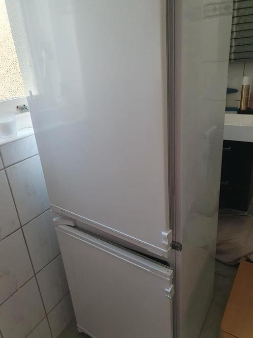 Beko inbouw koelvriescombinatie, Witgoed en Apparatuur, Koelkasten en IJskasten, Zo goed als nieuw, 200 liter of meer, 160 cm of meer