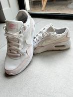 Nike Air Sneakers - Maat 37,5 - Zo goed als nieuw!, Ophalen of Verzenden, Zo goed als nieuw, Wit, Sneakers of Gympen