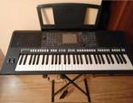 Yamaha PSR S750 keyboard, Muziek en Instrumenten, Keyboards, 61 toetsen, Met standaard, Ophalen of Verzenden, Zo goed als nieuw