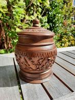 Vintage Indonesische tabakspot met houtsnijwerk, Antiek en Kunst, Antiek | Woonaccessoires, Ophalen