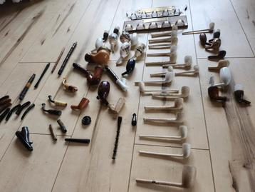 Antieke Pijpen Verzameling Amsterdamse School + Rekjes beschikbaar voor biedingen