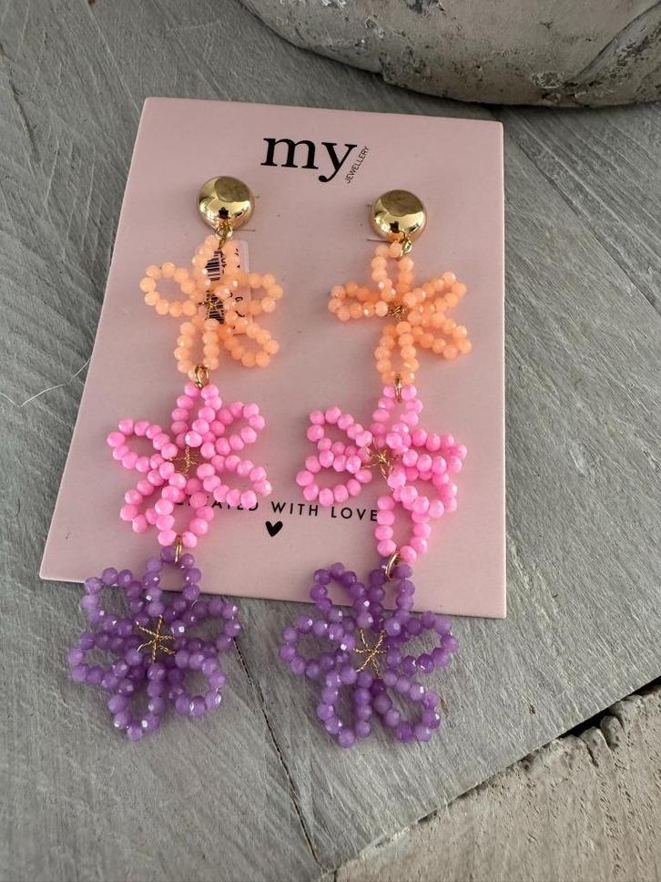 NIEUW > 3 kleurige Bloemen oorbellen / My Jewellery, Sieraden, Tassen en Uiterlijk, Oorbellen, Nieuw, Knopjes of Stekers, Overige materialen