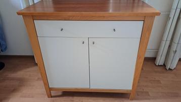 TE KOOP: commode slaapkamerkast  beschikbaar voor biedingen
