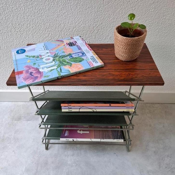Vintage lectuurbak tijdschriftenrek bijzettafel mid century, Huis en Inrichting, Woonaccessoires | Krantenbakken en Lectuurbakken