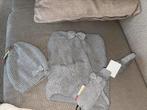 Grijs glitter set muts shawl wanten sjaal handschoenen, Kinderen en Baby's, Kinderkleding | Mutsen, Sjaals en Handschoenen, Nieuw