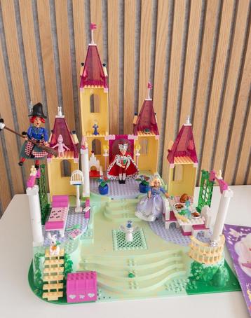 Belville 5808 Enchanted Palace beschikbaar voor biedingen