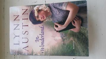 Lynn Austin - In Wonderland beschikbaar voor biedingen
