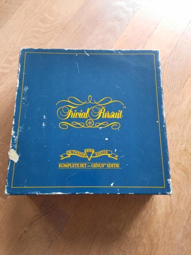 Vintage Trivial Pursuit bordspel – 2de Genius Editie, Hobby en Vrije tijd, Gezelschapsspellen | Bordspellen, Gebruikt, Een of twee spelers