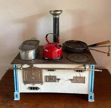 Antiek -Art Deco kinderfornuis jaren ‘30 beschikbaar voor biedingen
