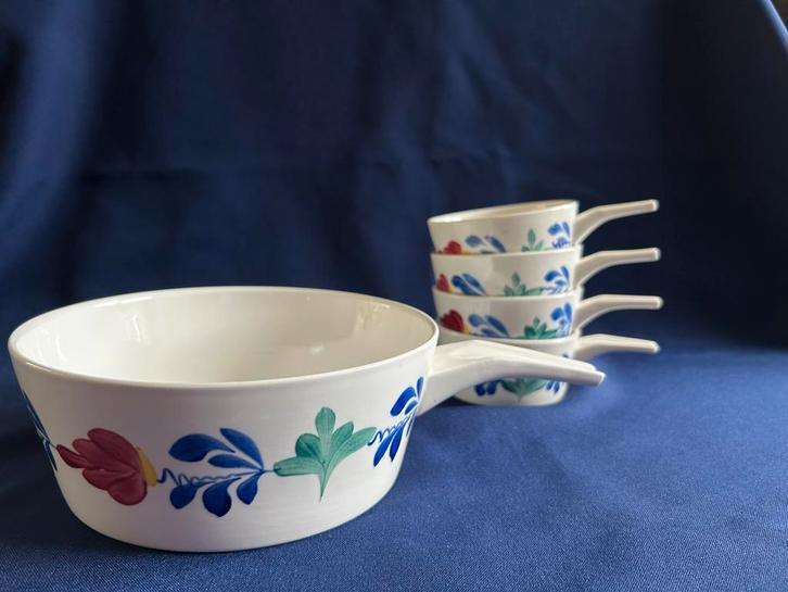 Boerenbont 5 delige set parafour/ ovenschalen, Huis en Inrichting, Keuken | Servies, Zo goed als nieuw, Schaal of Schalen, Boerenbont