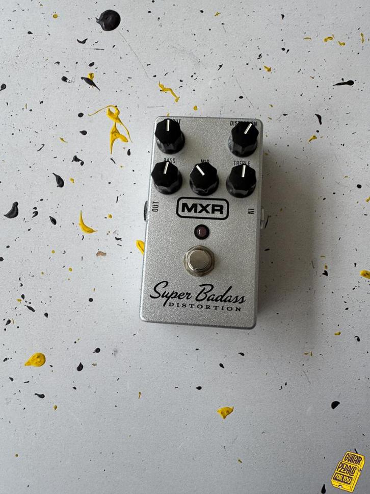 MXR M75 Super Badass Distortion, Muziek en Instrumenten, Effecten, Zo goed als nieuw, Distortion, Overdrive of Fuzz, Ophalen of Verzenden