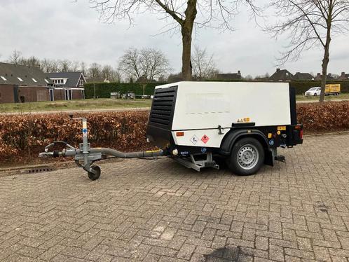 Te koop kaeser M52 mobiele compressor, Zakelijke goederen, Machines en Bouw | Pompen en Compressoren