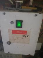 Diverse voedingen 230/12 v en 24 v voor caravan of hobby, Caravans en Kamperen, Ophalen of Verzenden, Zo goed als nieuw