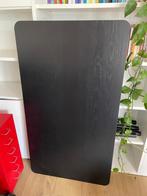 Stevige en praktische zwarte eettafel (LISBOA Ikea), Huis en Inrichting, Tafels | Eettafels, Ophalen, Overige materialen, 100 tot 150 cm