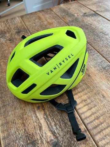 Van Rysel Fietshelm - Maat 55-59cm beschikbaar voor biedingen