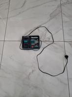 Makita DC40RA Acculader - Gebruikt, Doe-het-zelf en Verbouw, Gereedschap | Machine-onderdelen en Toebehoren, Ophalen of Verzenden