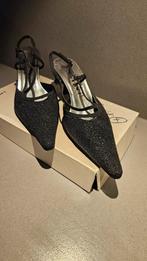 Chique schoenen, zwarte met kleine glitter maat 37, Ophalen of Verzenden, Zo goed als nieuw, Zwart