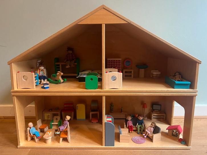Rolf poppenhuis met inrichting (schoolkwaliteit), Kinderen en Baby's, Speelgoed | Poppenhuizen, Zo goed als nieuw, Poppenhuis