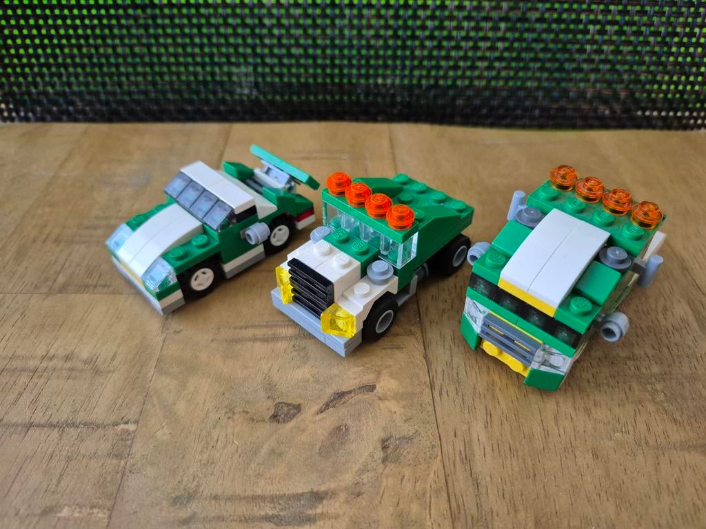 5865 en 6910 Legoset van 3 bijpassende autootjes, Ophalen of Verzenden, Gebruikt, Lego