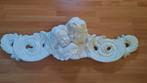 Gipsen ornament met 2 engelen, Ophalen
