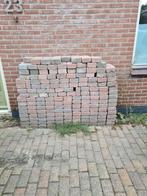 Gratis ruim 300 kinderkopjes, Tuin en Terras, Tegels en Klinkers, Ophalen, Gebruikt, Klinkers, Minder dan 5 m²