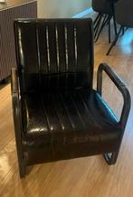 Industriële donkerbruine fauteuil, Huis en Inrichting, Fauteuils, Ophalen, Minder dan 75 cm, Zo goed als nieuw, Metaal
