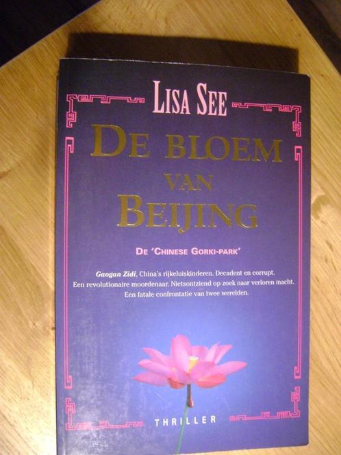 LISA SEE De bloem van Beijing, Boeken, Thrillers, Gelezen, Ophalen of Verzenden