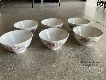 6 Vintage Franse spoelkommen/Cafe au Lait kommen (KWF) beschikbaar voor biedingen
