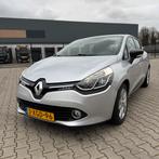 Renault Clio 0.9 TCE 2014 / Airco / Cruise Control / LAGE KM, Voorwielaandrijving, 898 cc, Stof, Start-stop-systeem