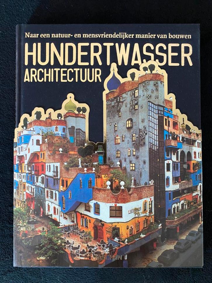 Hundertwasser- Naar een natuur- en mensvriendelijker bouwen., Boeken, Kunst en Cultuur | Architectuur, Nieuw, Architectuur algemeen