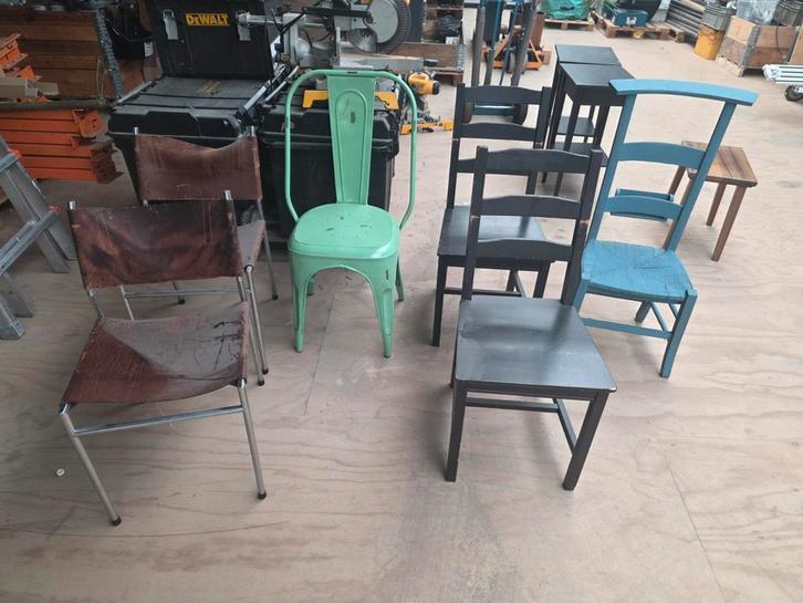 Oude Stoelen voor Kunstproject of Opknapbeurt, Huis en Inrichting, Stoelen, Gebruikt, Vijf, Zes of meer stoelen, Hout, Leer, Metaal