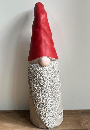 Kerst kabouter beschikbaar voor biedingen