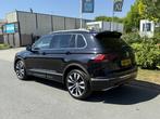 Volkswagen Tiguan 2.0 TSI 4Motion 220PK DSG R-Line•Pano•, Auto's, Gebruikt, 4 cilinders, 1984 cc, 2500 kg