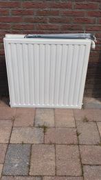 Radiator dubbelplaats met 1 convector, Doe-het-zelf en Verbouw, Verwarming en Radiatoren, Ophalen, 30 tot 80 cm, Radiator, Zo goed als nieuw