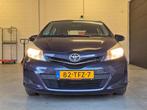 Toyota Yaris 1.0 VVT-i Aspiration / NAP / NAVI / CAMERA / BL, Auto's, Toyota, Euro 5, Gebruikt, 750 kg, Blauw