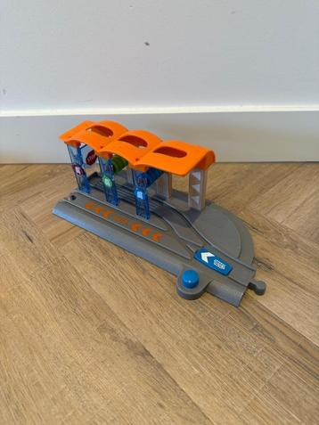 Heel goed: Brio houten trein Smart Tech wasstraat 33874 beschikbaar voor biedingen