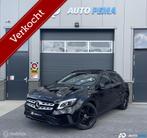 Mercedes-Benz GLA-klasse 200 Urban 156PK/PANO/APPLE, Auto's, Gebruikt, Zwart, Leder en Stof, Zwart