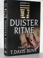 T. Davis Bunn - Duister Ritme (spannend christelijk boek), Boeken, Ophalen of Verzenden, Zo goed als nieuw, Nederland