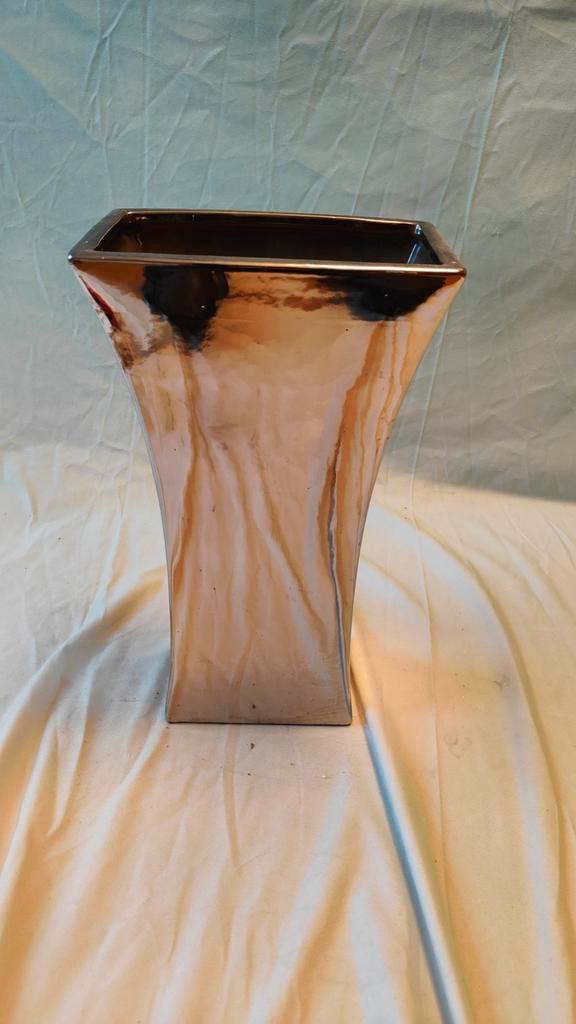 Leuke zilverkleurige vaas, Huis en Inrichting, Woonaccessoires | Vazen, Gebruikt, Overige kleuren, Minder dan 50 cm, Overige materialen