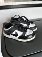 Nike dunk panda maat 26, Kinderen en Baby's, Kinderkleding | Schoenen en Sokken, Jongen, Ophalen of Verzenden, Zo goed als nieuw