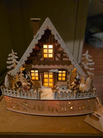 Kersthuisje met led licht beschikbaar voor biedingen
