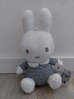 Nieuw! Knuffel Nijntje miffy streep L872, Ophalen of Verzenden, Zo goed als nieuw, Konijn