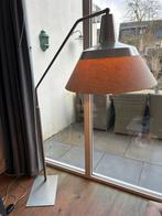 Stijlvolle Staande Lamp van Watt Holland, Huis en Inrichting, Lampen | Vloerlampen, Ophalen, Gebruikt, Metaal, 150 tot 200 cm